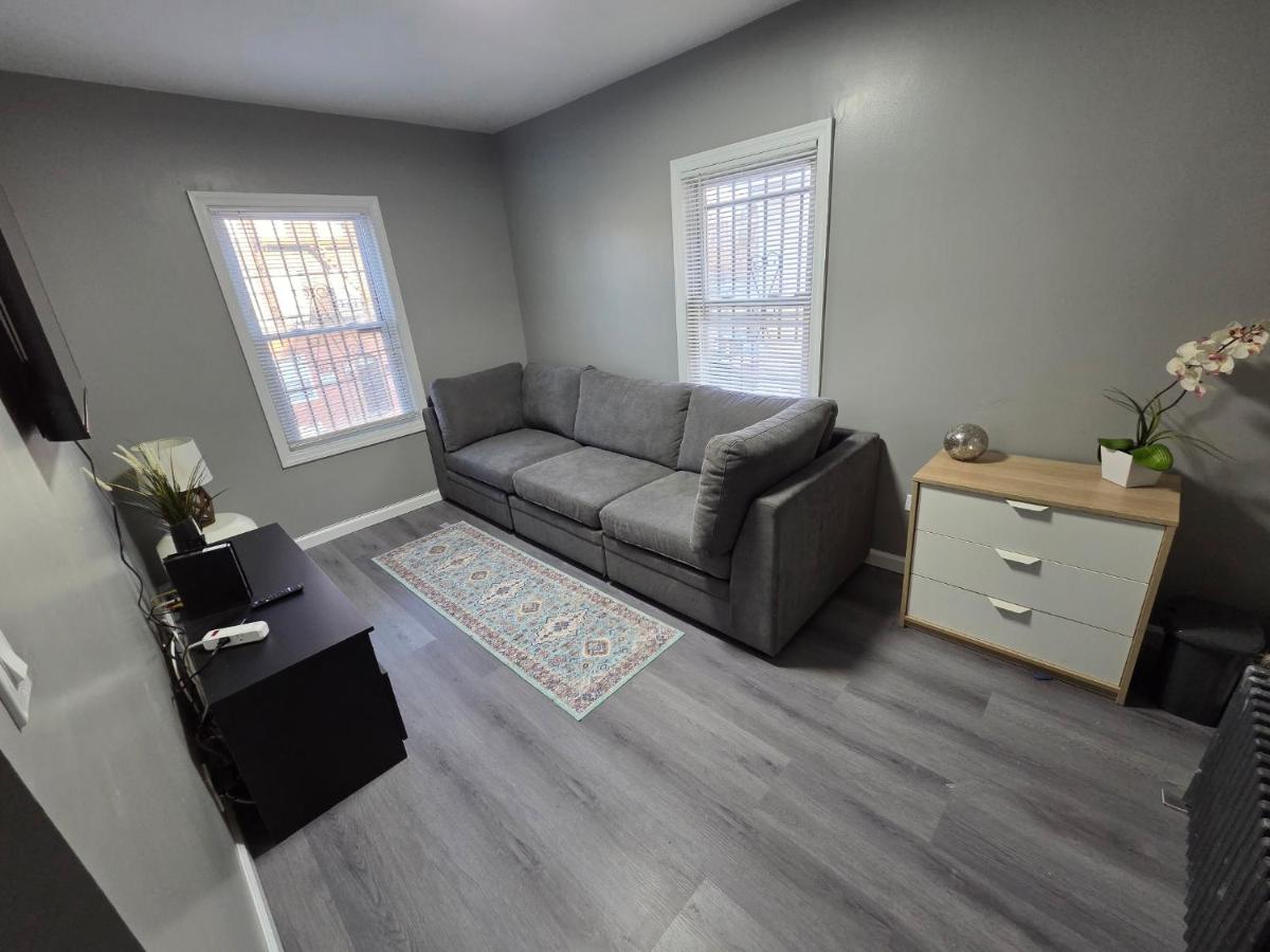 Grand Central & Times Square in 25-30 mins!!