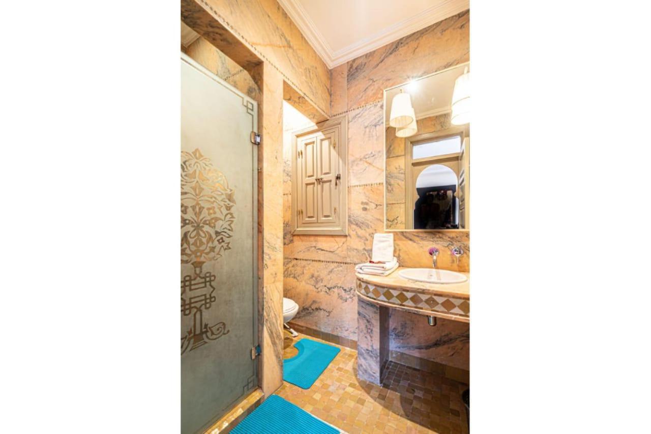 Villa Soleil Private Pool & Garden - 3