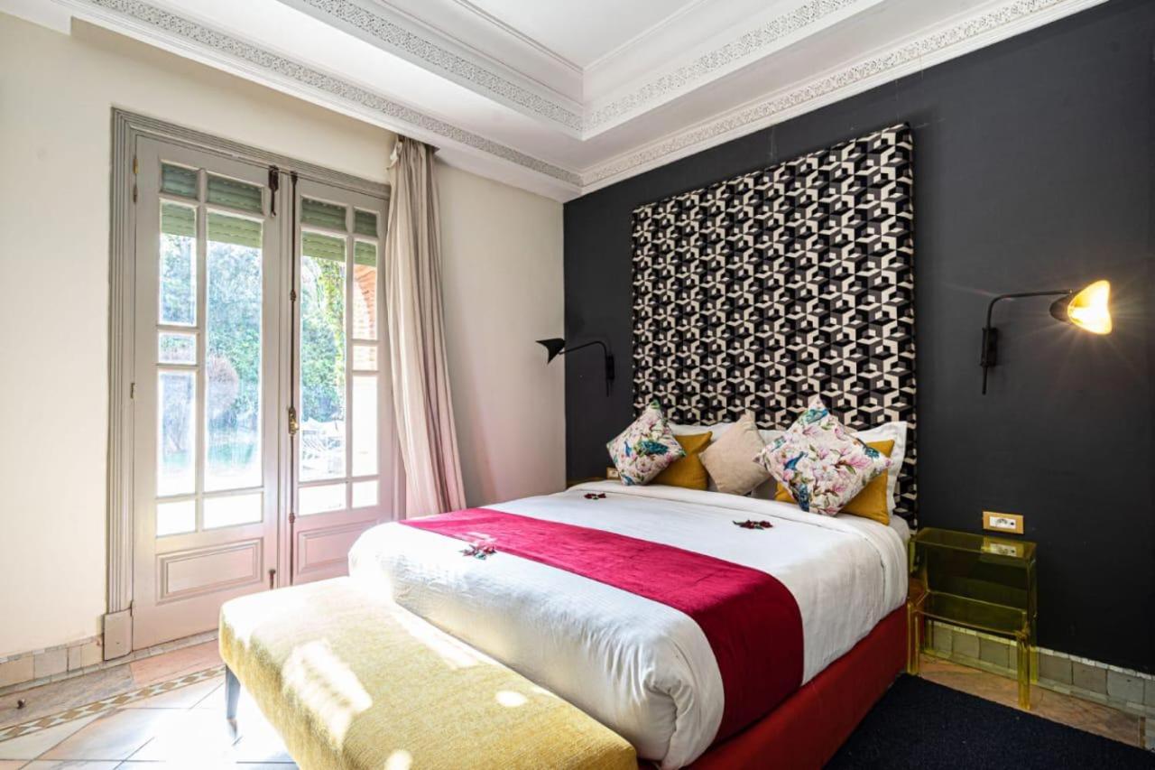 Villa Soleil Private Pool & Garden - 2