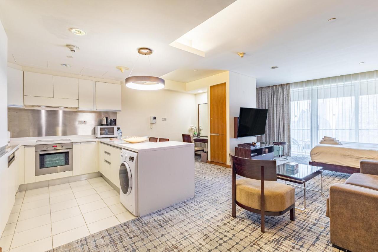 SuperHost EMAAR Residences Fashion Avenue - Former Address Dubai Mall Studio's & 1 BR - 5