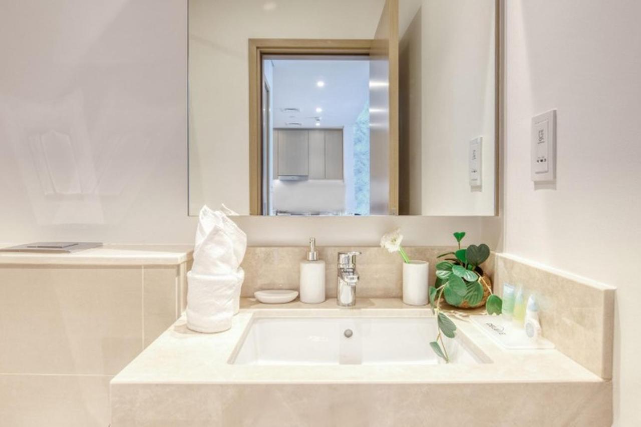Luxury Sea View 1BR in JBR with easy Bluewaters Access - 3