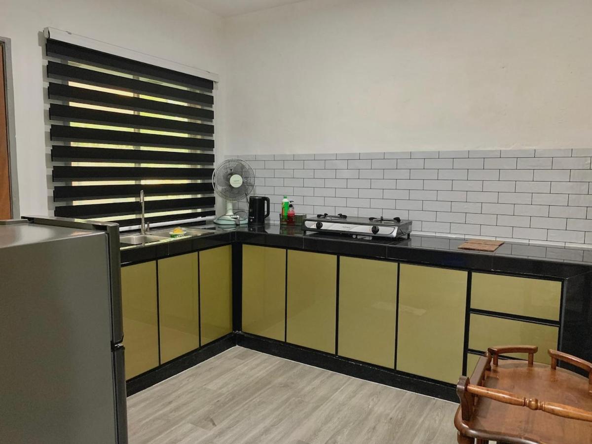 ReenRul Homestay, Taman Air Biru, Pasir Gudang - 3