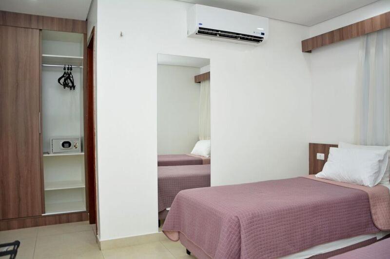 Lis Hotel photo