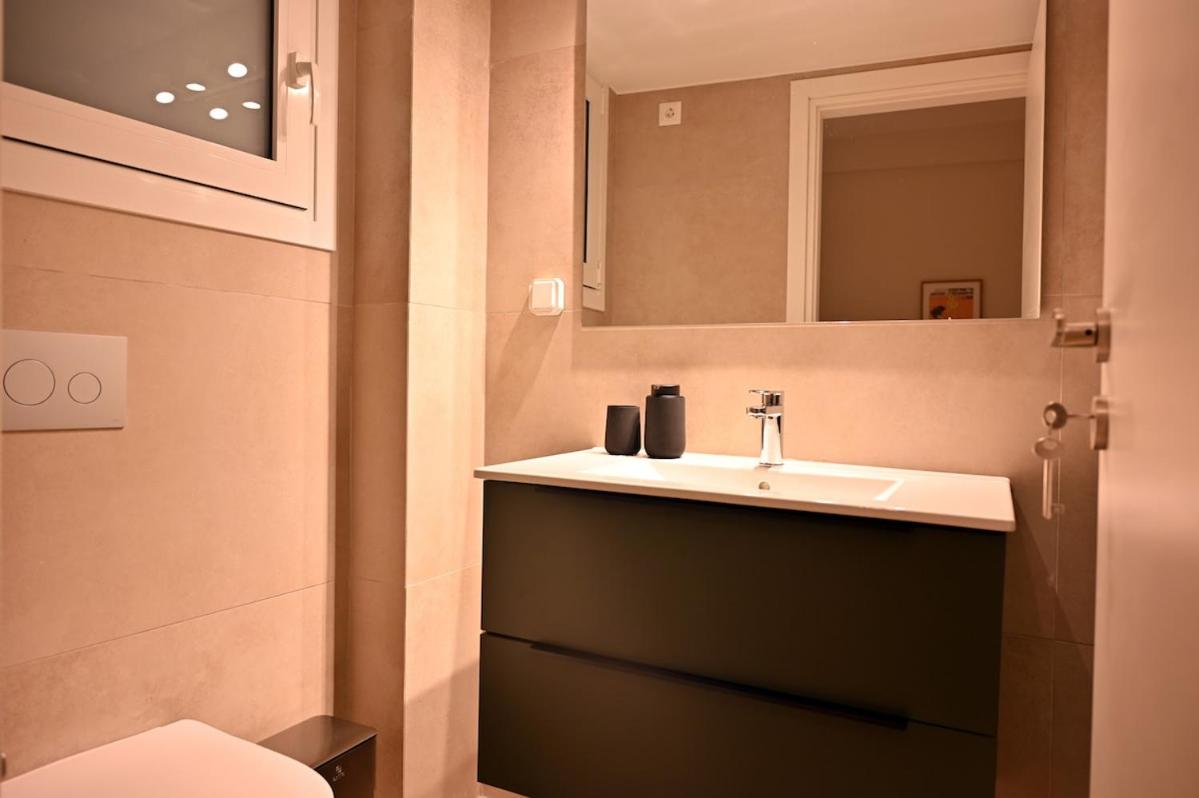 Brand New! Fresh Kolonaki Studio - 4