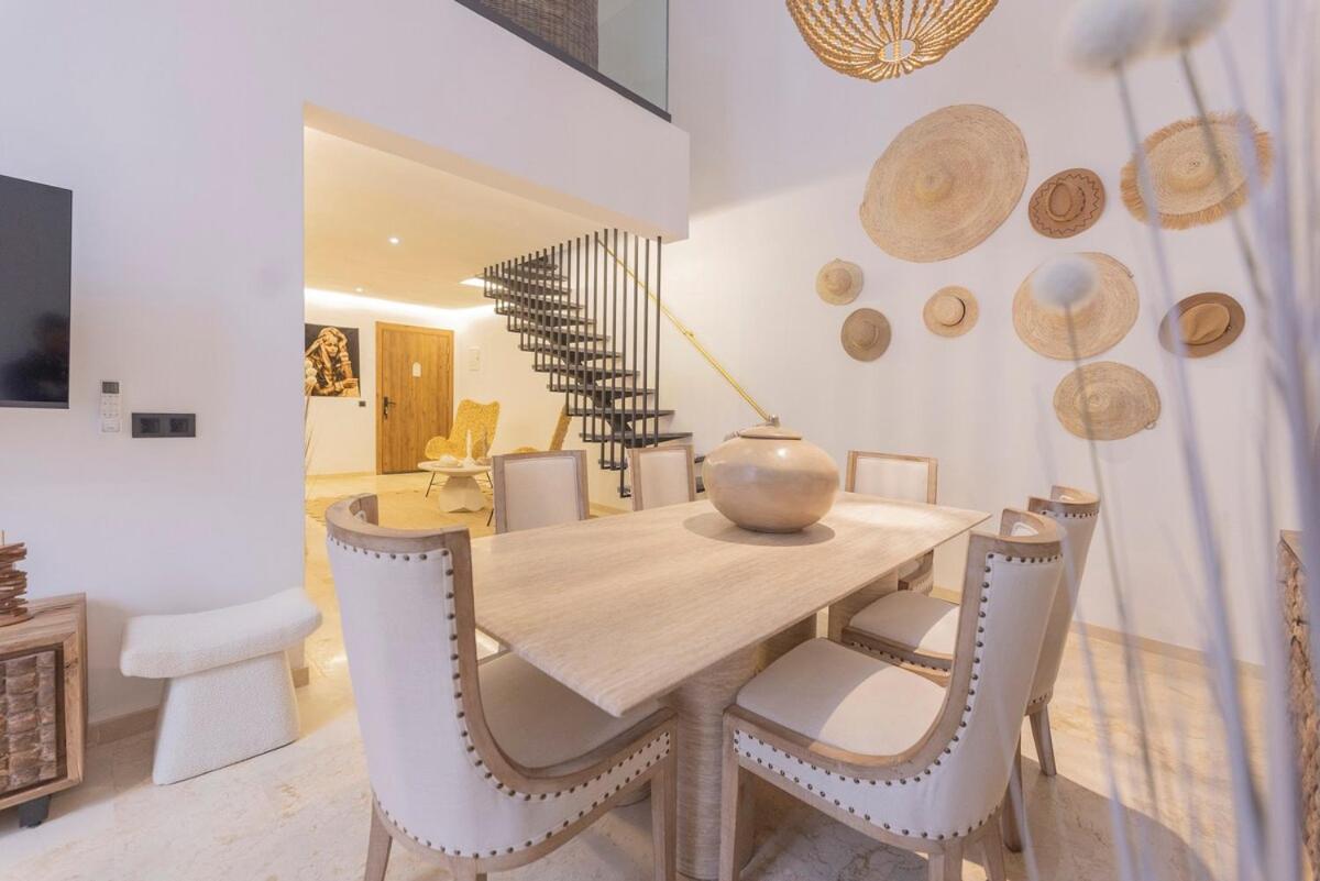 Sublime 3-bedroom duplex with pool - 5