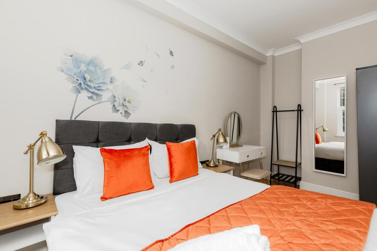 Bright Apartment near Hyde Park - 3