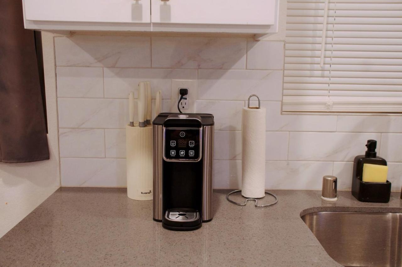 Themed Townhouse Retreat Near LAX and Sofi - 3