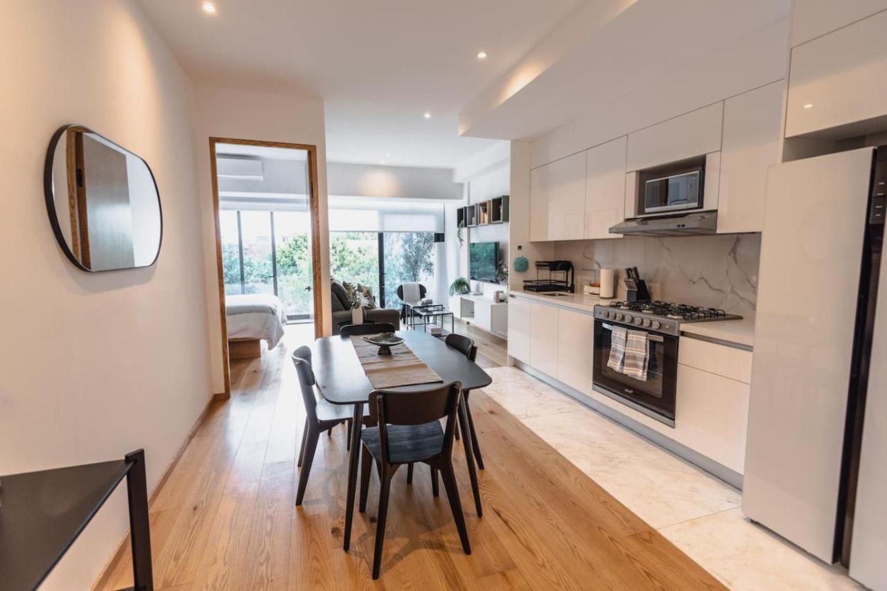 Amazing 1BR in Roma Norte with AC balcony and Rooftop - 2