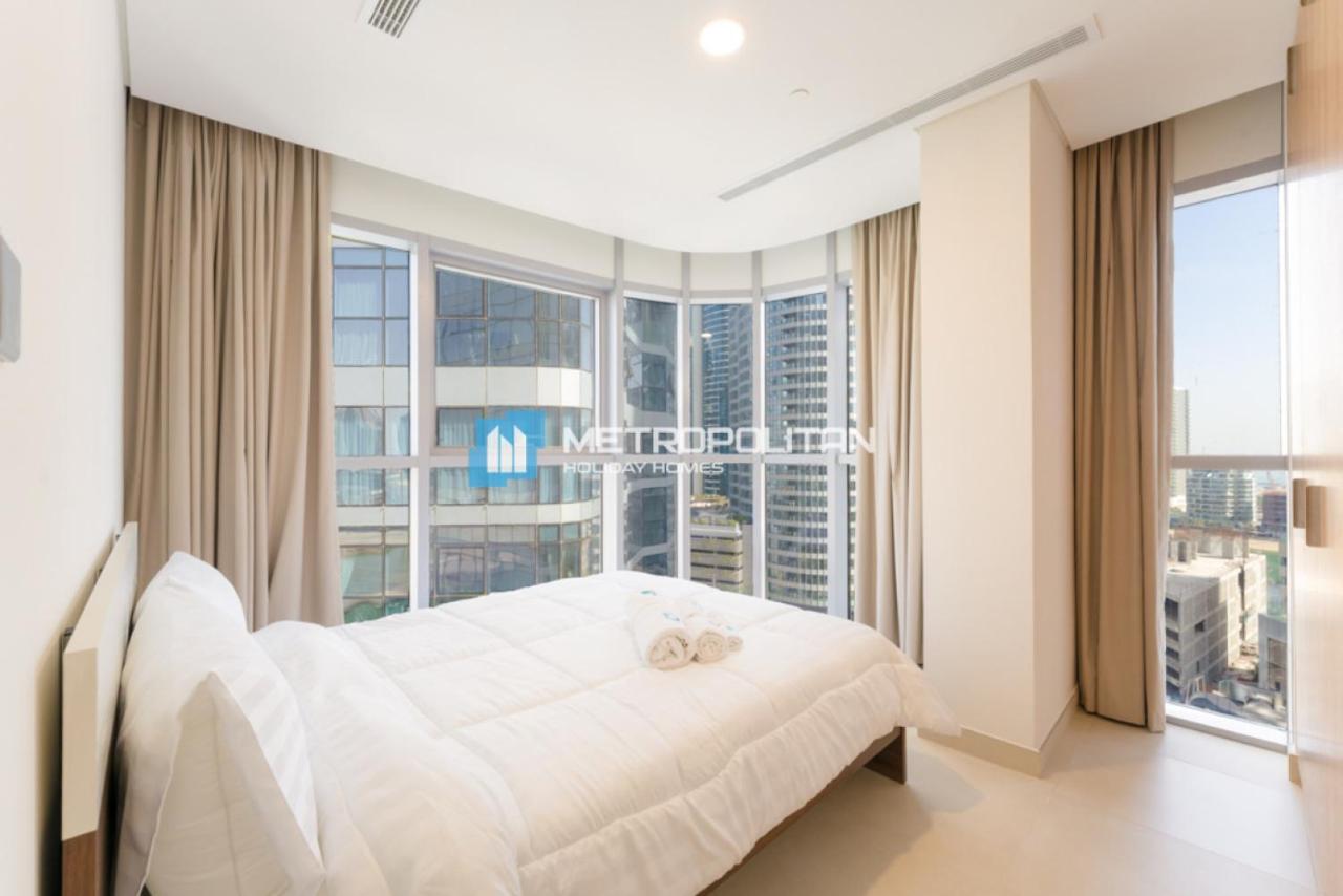 MCRE Modern 2BR Residence, Radiant Bay - 2