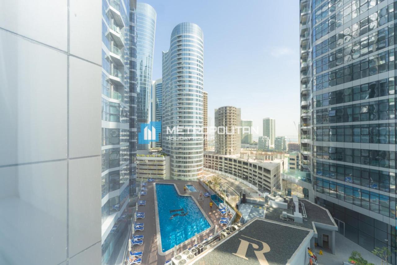 MCRE Modern 2BR Residence, Radiant Bay - 4