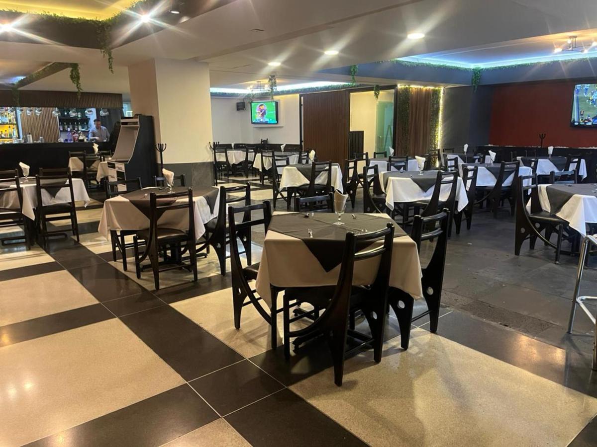 Hotel California CDMX - 3