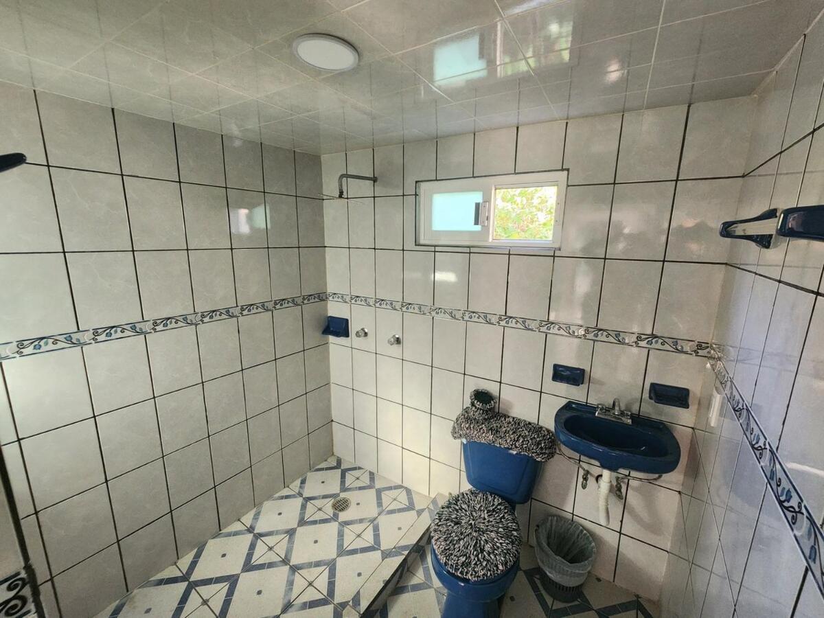 Suite 2 blocks from Estadio Banorte - 5