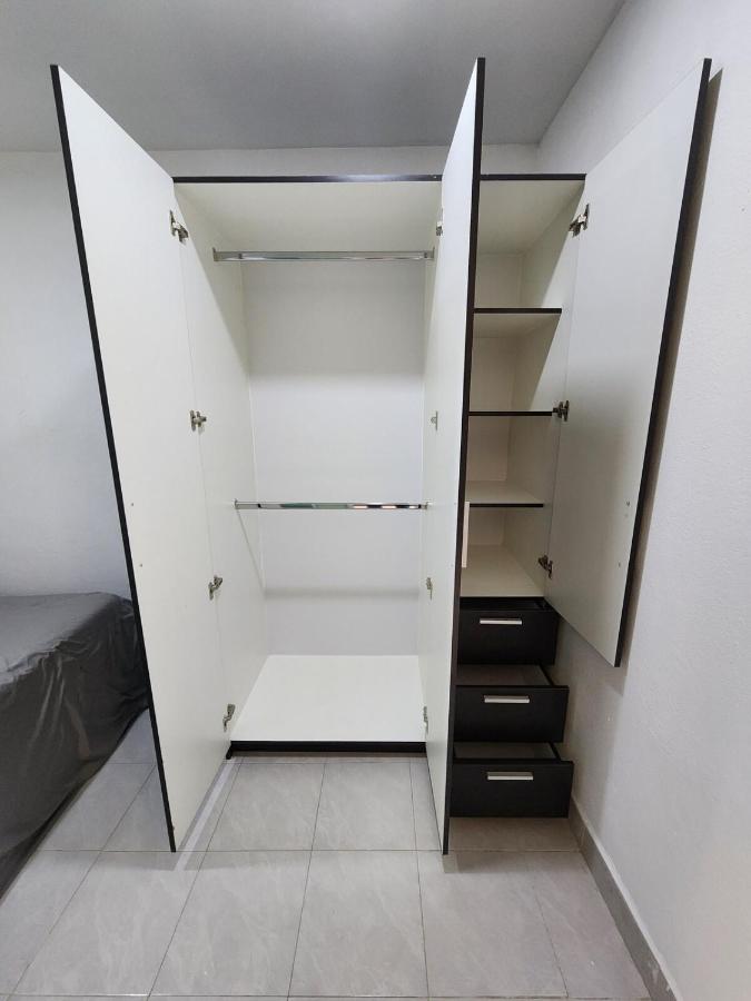 Suite 2 blocks from Estadio Banorte - 3