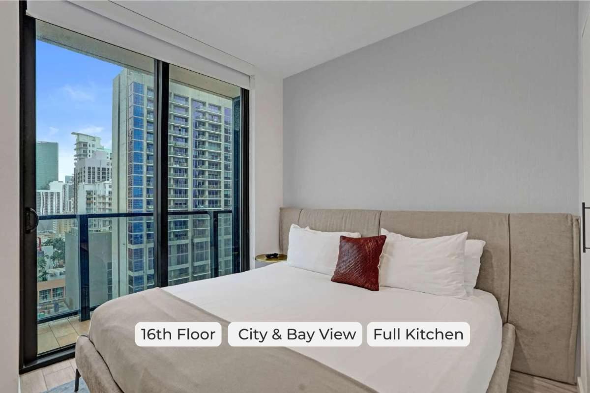 Miami Lux 1BR 16th Floor w Bay and City Views