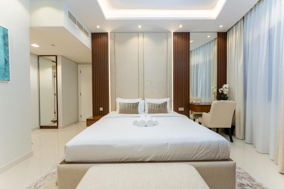 Modern 2BR Prime Downtown Location - 2