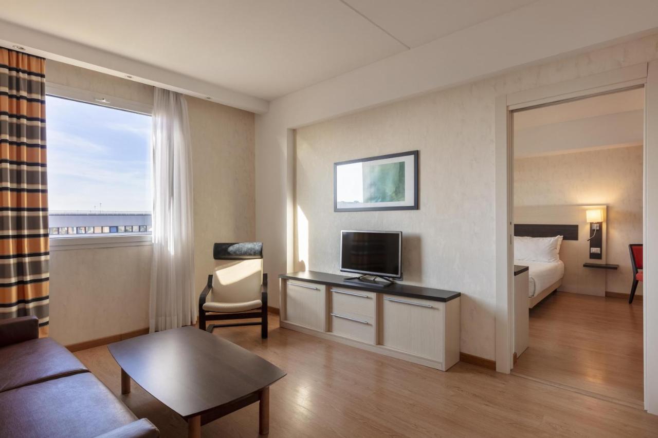 Hilton Garden Inn Rome Airport - 4