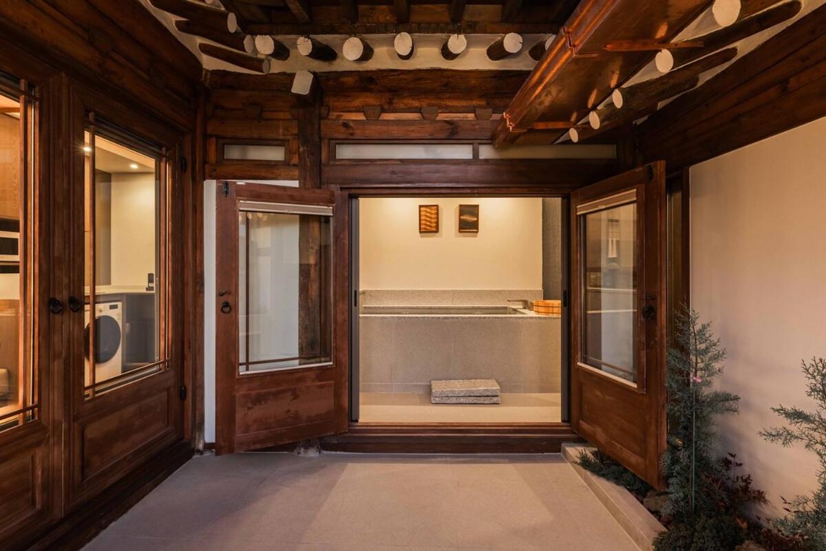 Luxury Hanok Stay in Breeze - 3