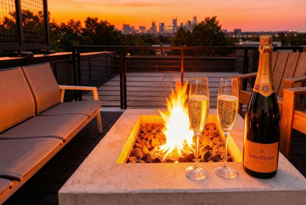Luxe 4BR with Fire Pit Grill and City Views - 5