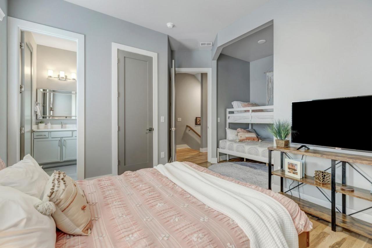 City View Rooftop Games Fire Pit - 3