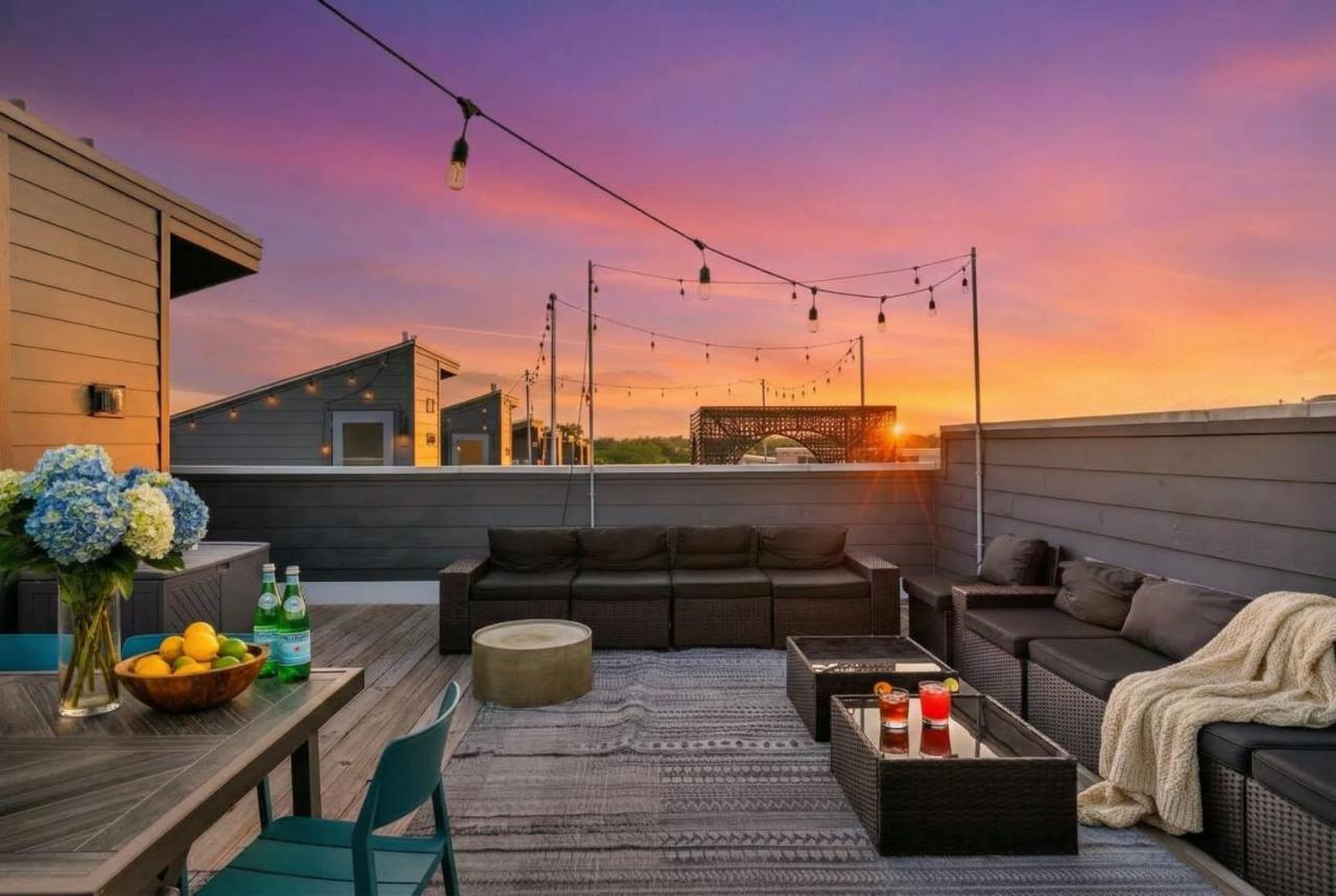 Rooftop Deck 2 Car Garage Near Downtown Nashville - 3