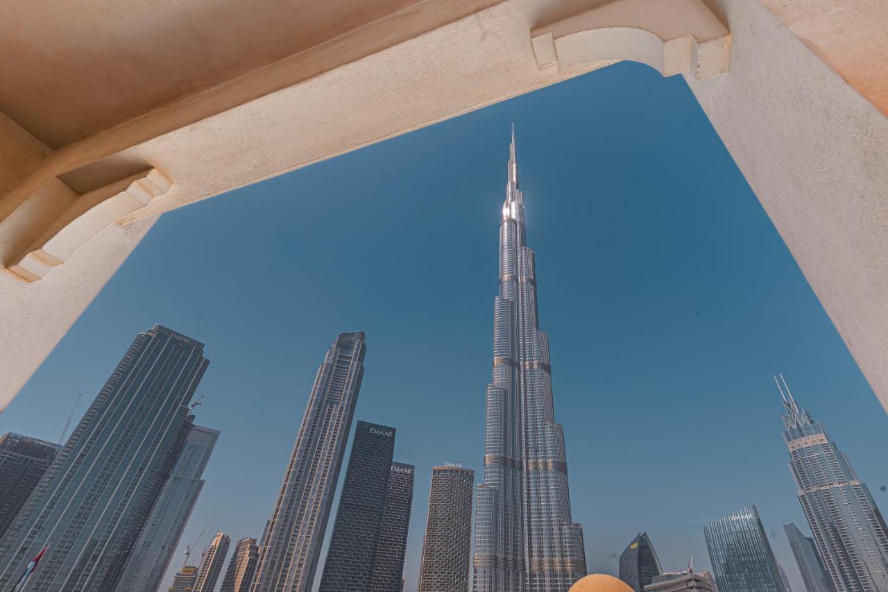 Escape24 Brand New Designer 2Bedroom with fully Burj Khalifa Views - 5