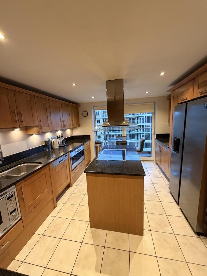 Queen of Chelsea Luxury Residence - 4