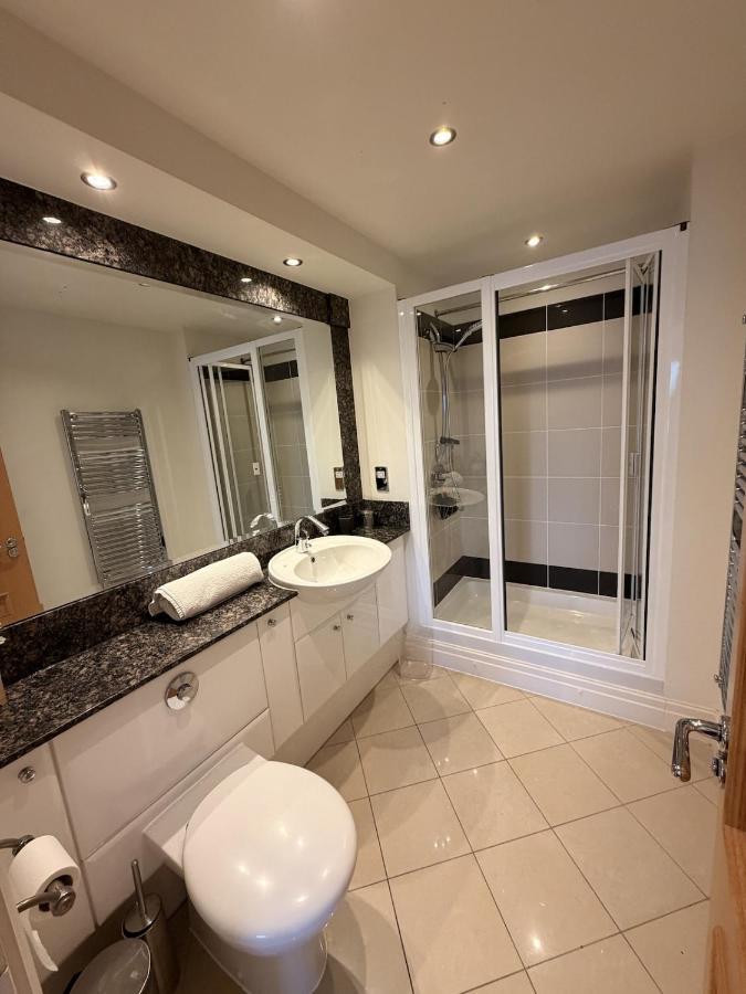 Queen of Chelsea Luxury Residence - 3