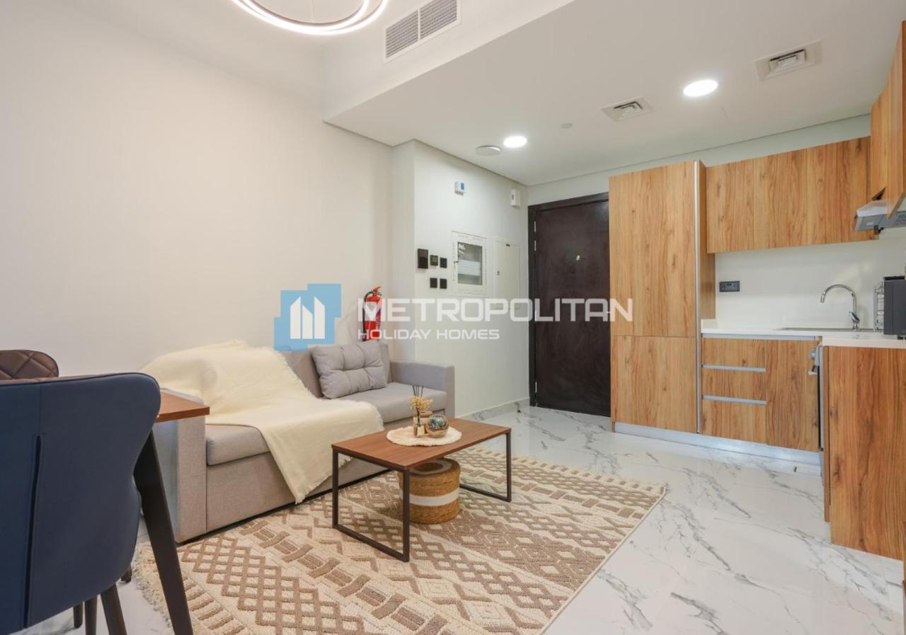 Modern 1BR with Balcony, Walk to Galleria, ADGM and Cleveland Clinic - 5