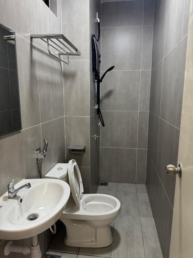 Space Residency Budget-Friendly Stay near KSL Mall - 3