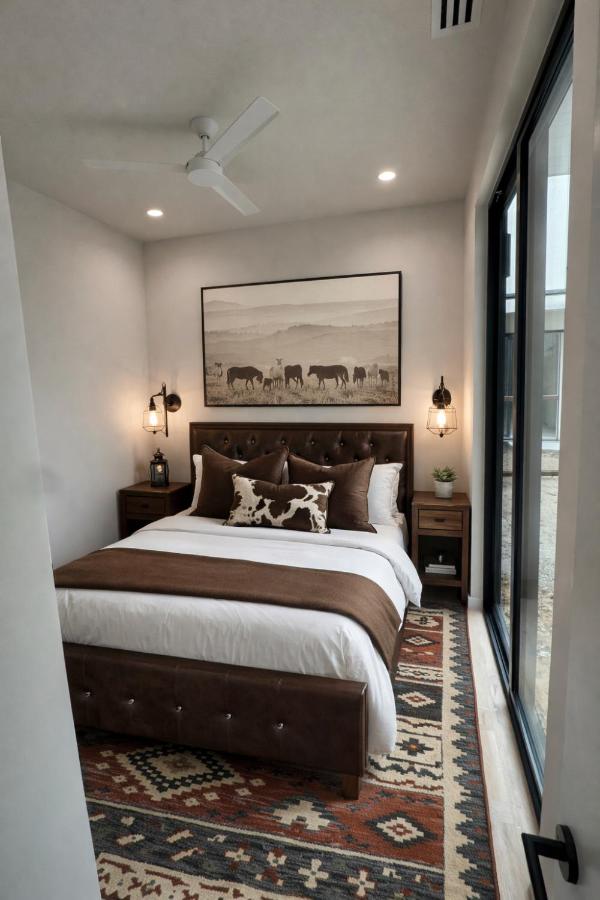 Downtown Luxury Oasis - Private Pool - 2