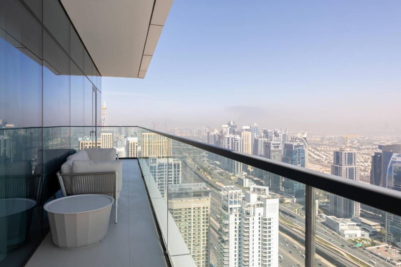 Vida Marina Residence High Floor Luxury 1 BR Flat - 3