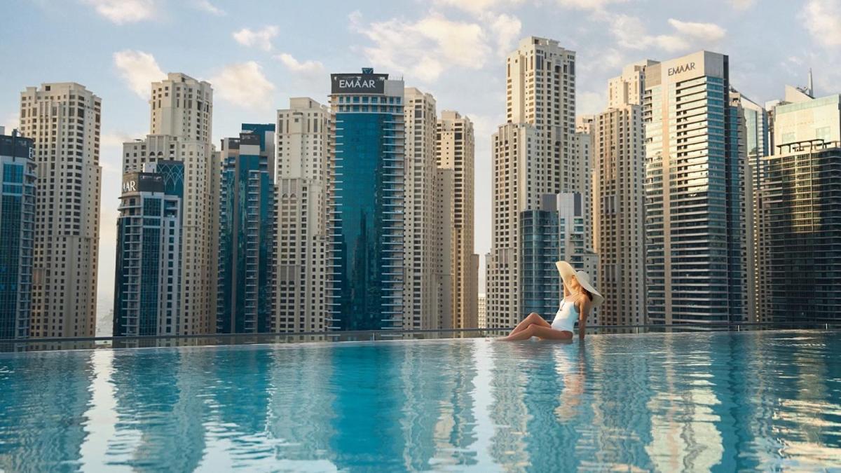 Vida Marina Residence High Floor Luxury 1 BR Flat - 4