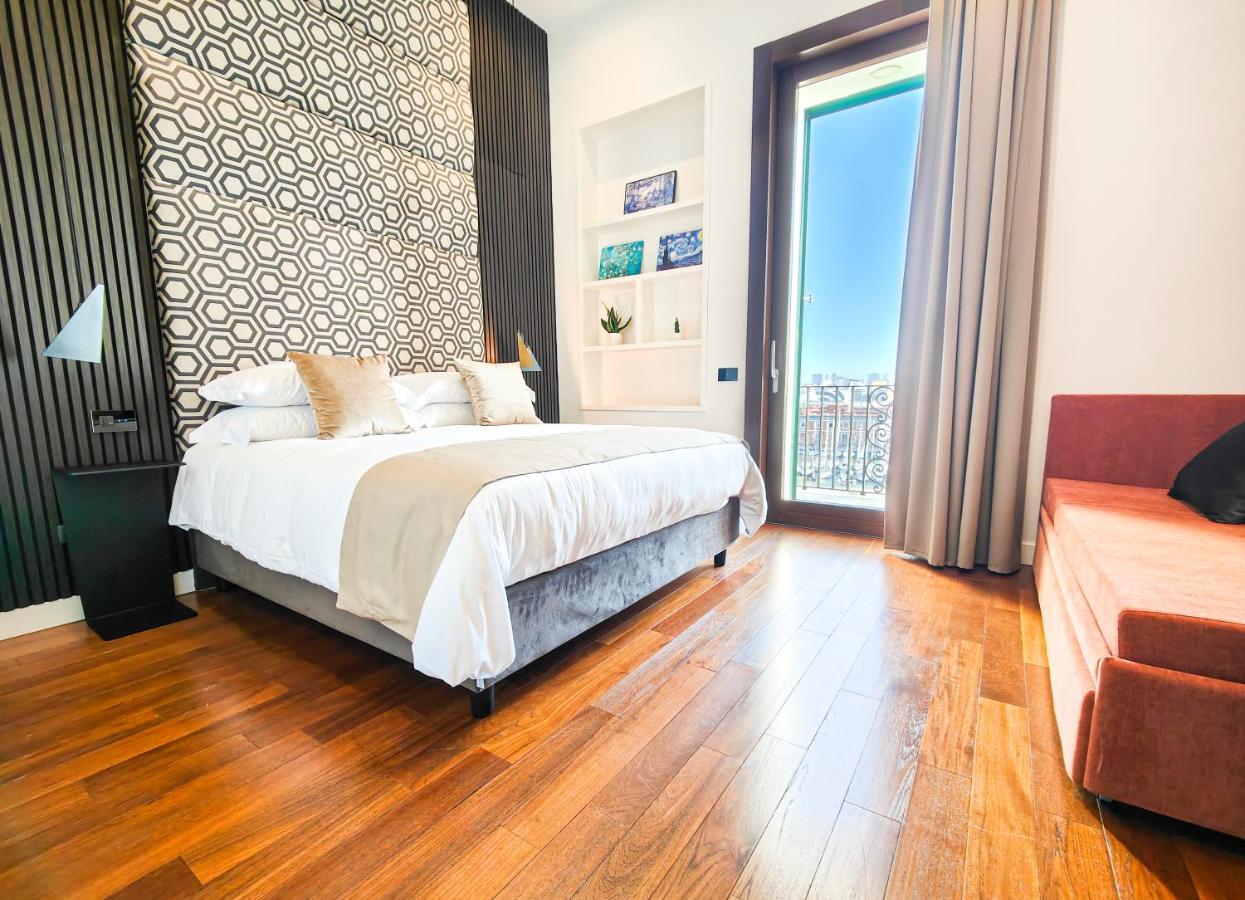 Sette Stelle Suites - Relax tra Lungomare e Piazza del Plebiscito - 3
