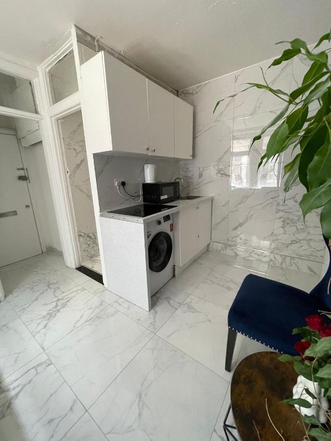 Lovely ground floor 2 bedroom NW1 - 4