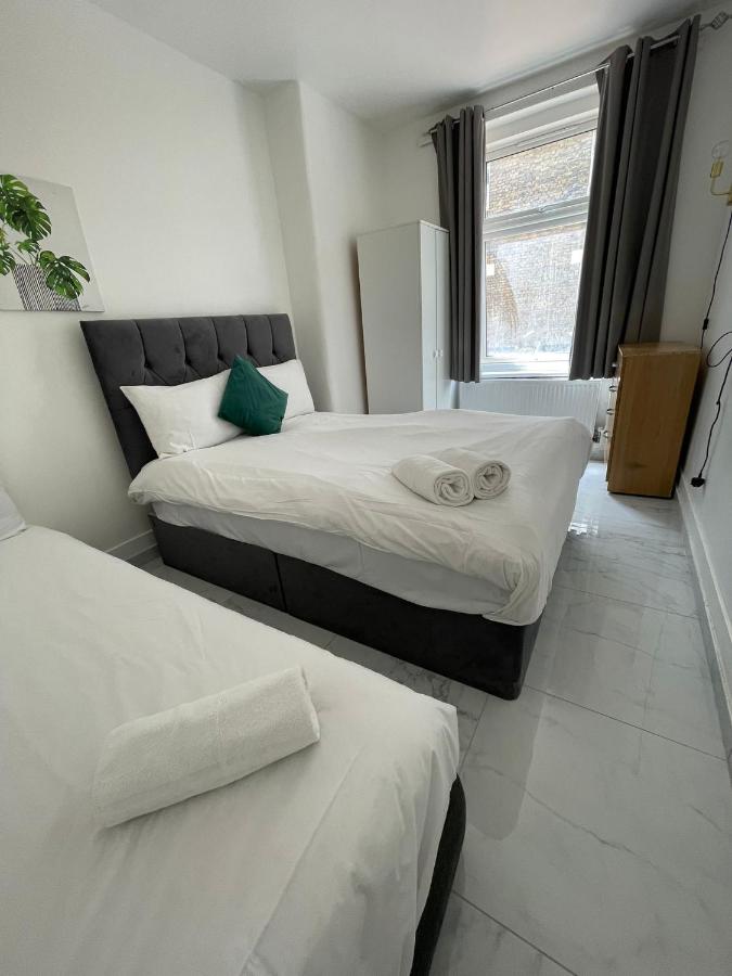 Lovely ground floor 2 bedroom NW1 - 2