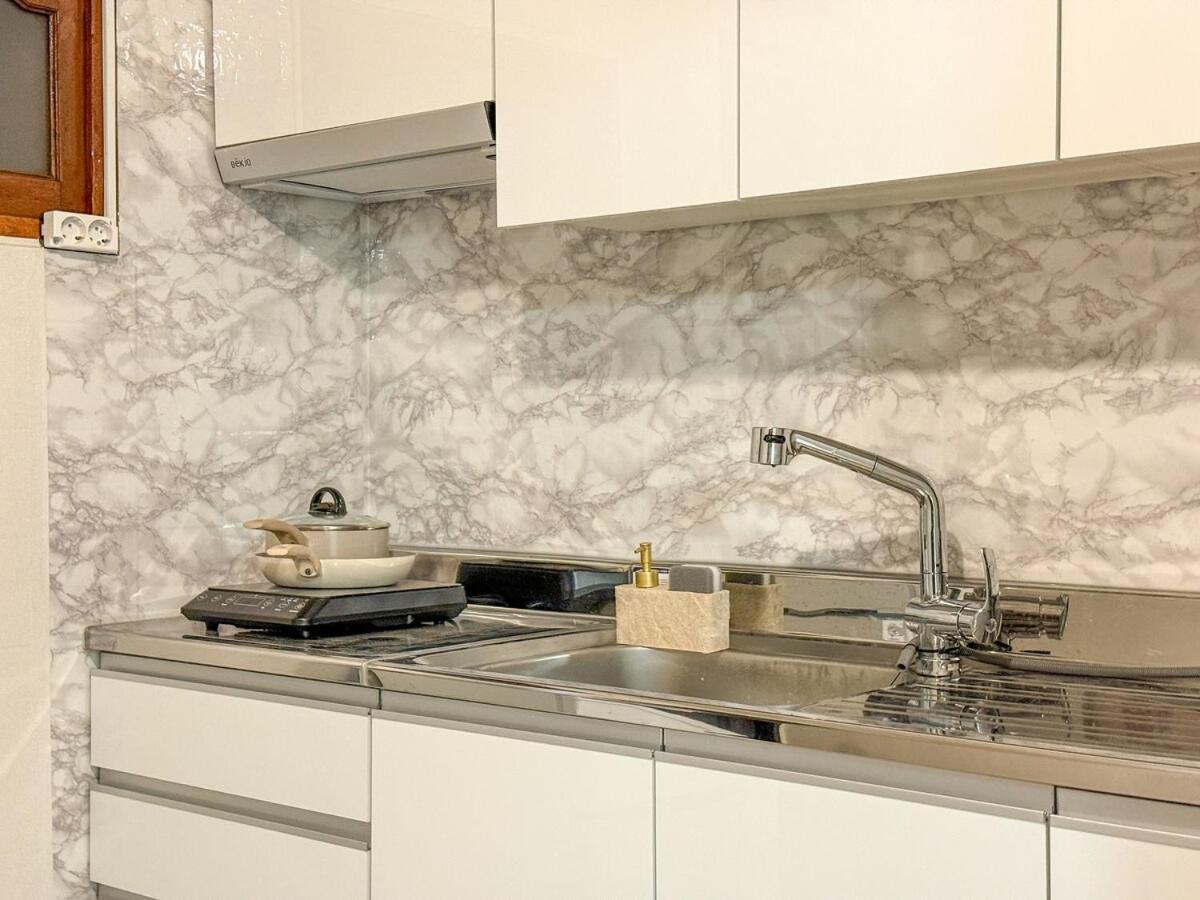 A house with two cozy rooms located in Sinchon, Yonsei University Hongdae - 5