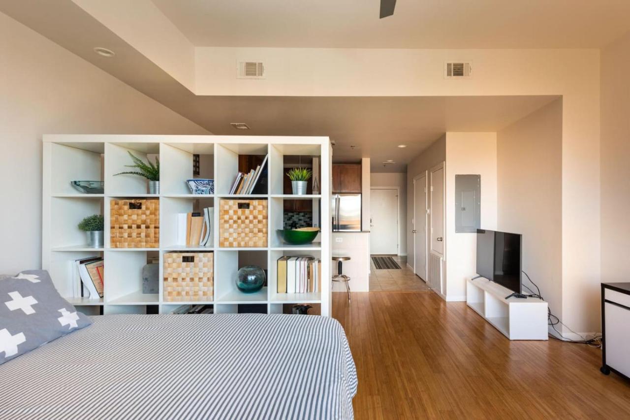 Studio nr Town Lake and E6th w Balcony by Austin Vacay - 3