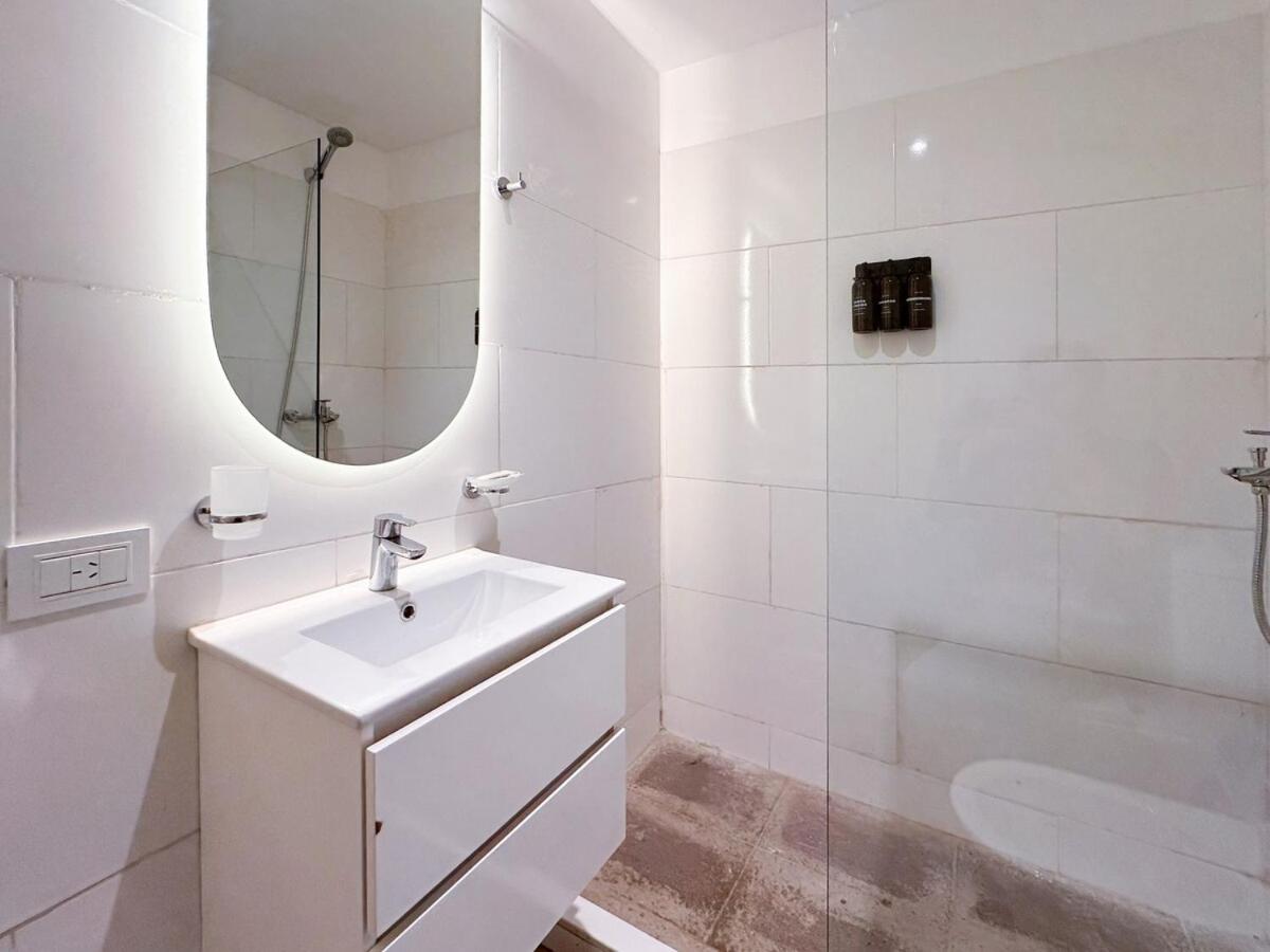 Depto mono de lujo Palermo - Costa Rica 1 - 3