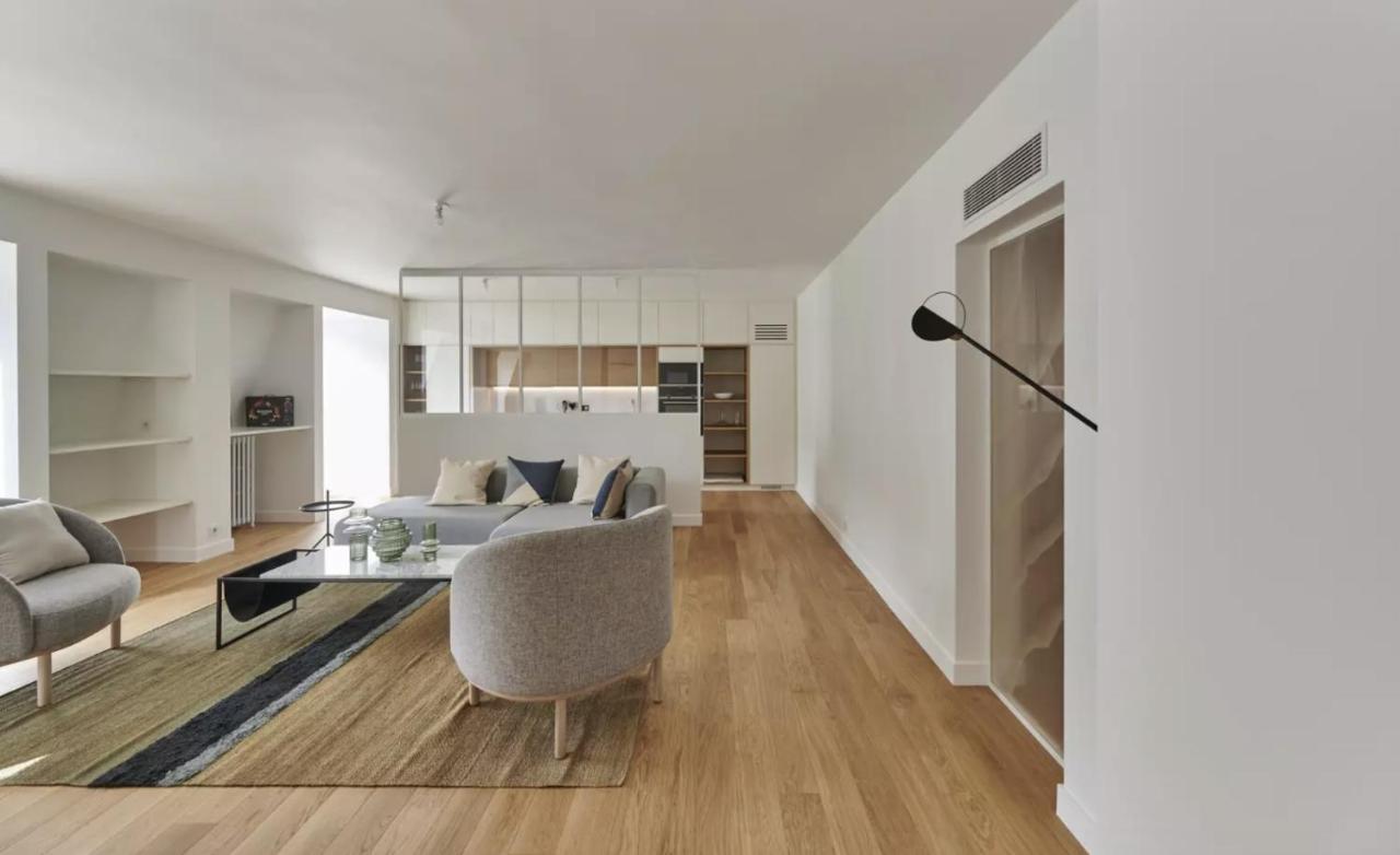 Superbe Appartements Tour Eiffel Monttessuy