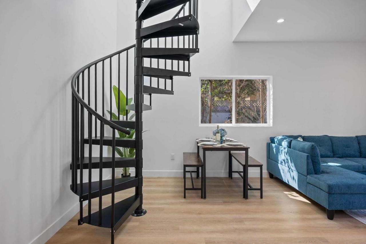 New Listing Iconic Venice Living by Colby & Conrad - 2