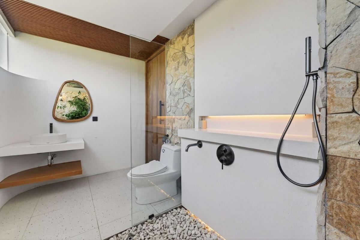 Casa Le Twins 1BR Loft With Pool & Rice Views In Canggu - 3