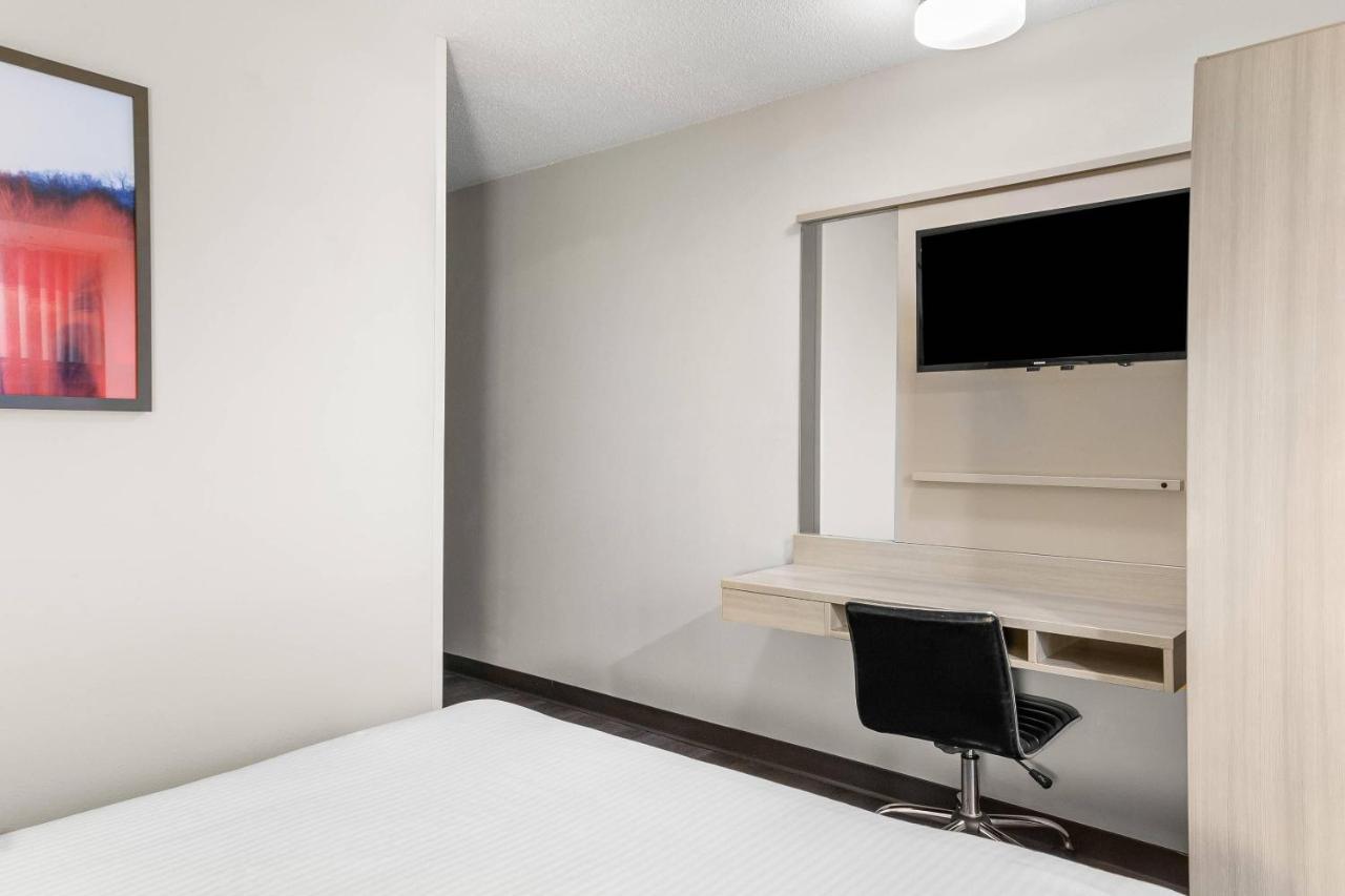 Quality Inn & Suites Nashville — photo 20