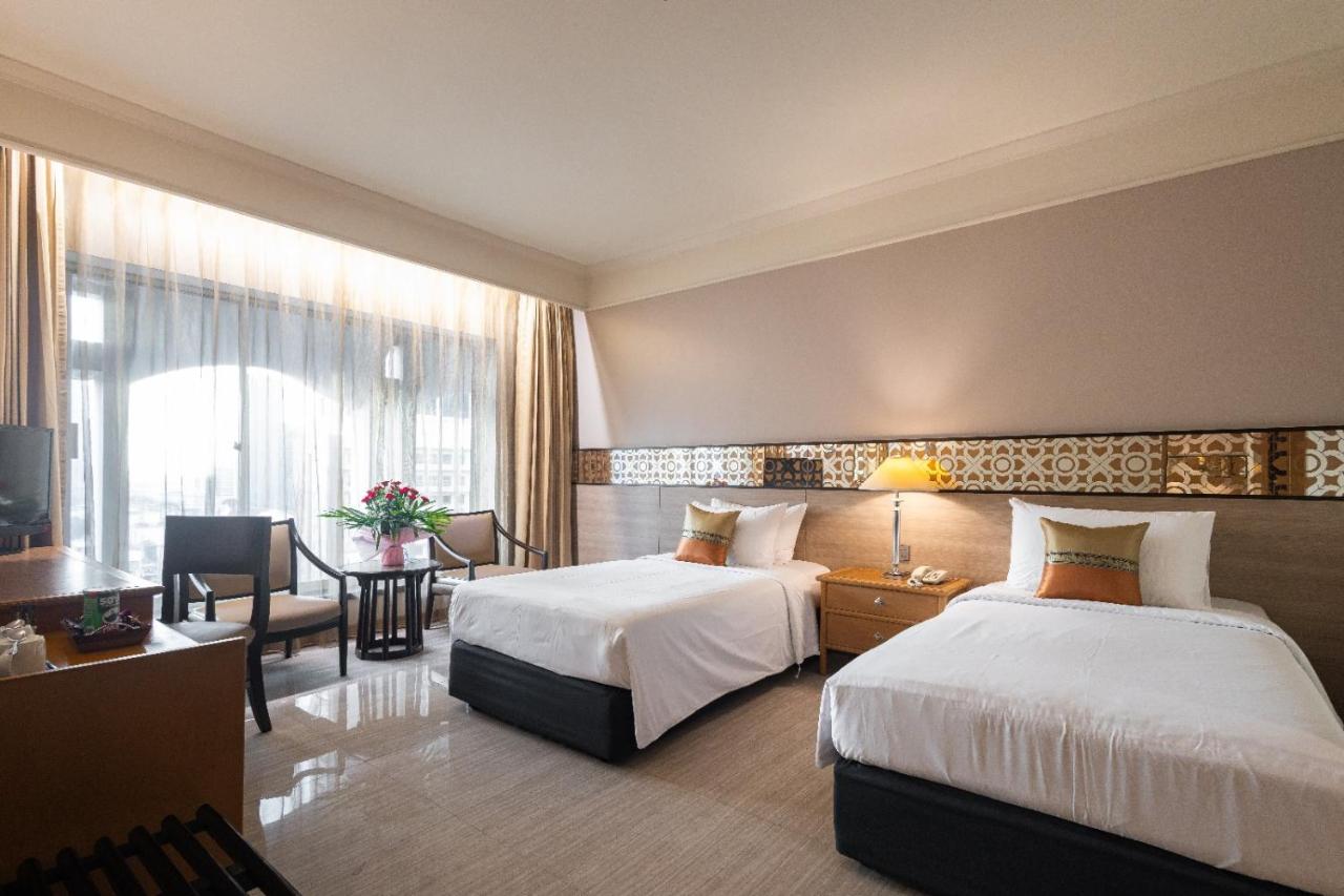 Indra Regent Hotel - 2