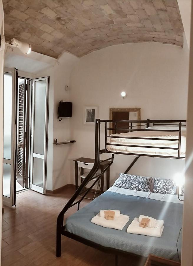 Rooms Steps from Colosseum by Welcome In