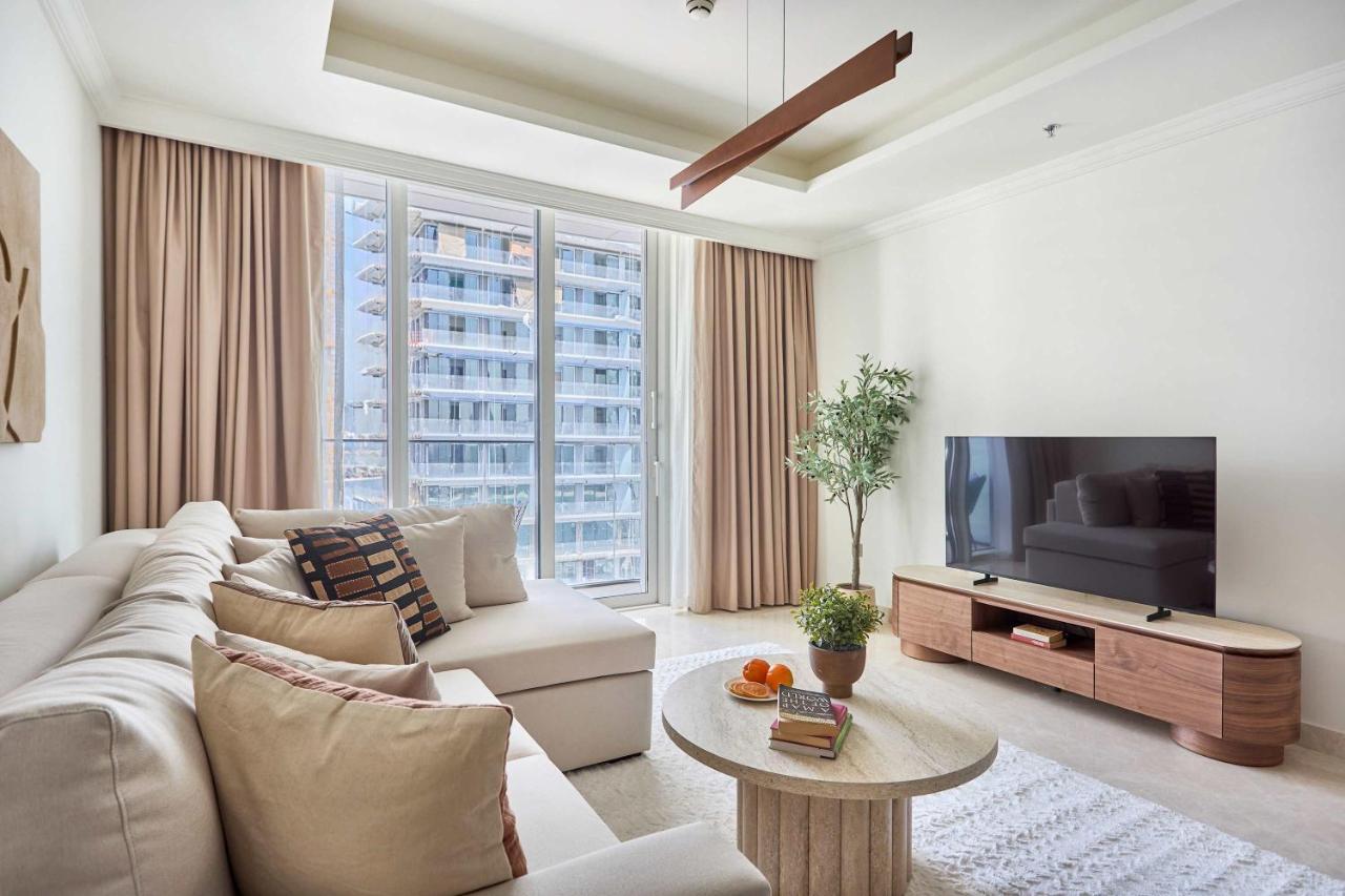 Frank Porter - Palace Beach Residence, Emaar Beachfront - 3