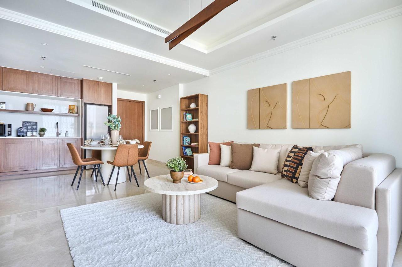 Frank Porter - Palace Beach Residence, Emaar Beachfront - 5