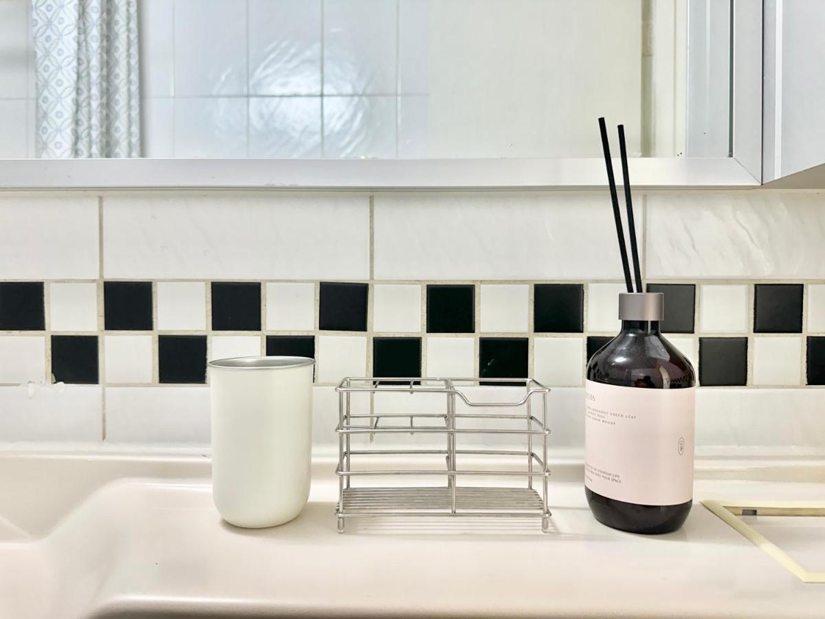 OREO CHACHA STAY - 1 min Walk to Hongdae Station - Free Luggage Storage - 3