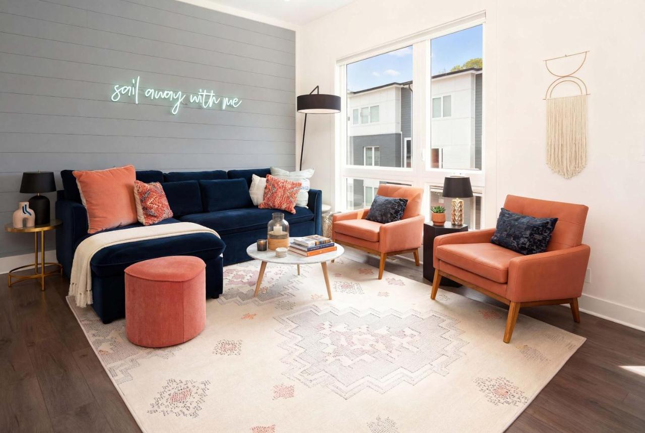 King Suites 3BR Retreat & 2-Car Garage East Nashville - 3