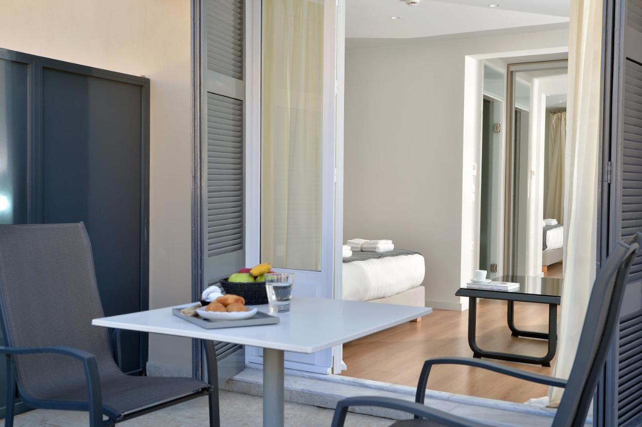 1900 ATHENIAN HOUSE - 4