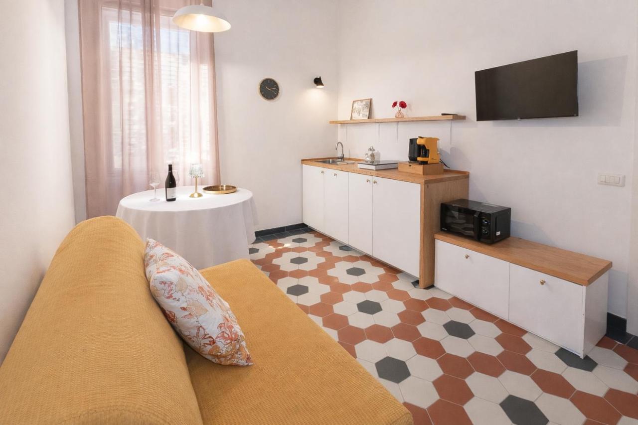 Apartment near the Colosseum, Metro A 150 meters